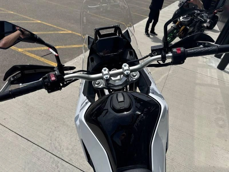 Kawasaki Kle500 Se 2026 alt