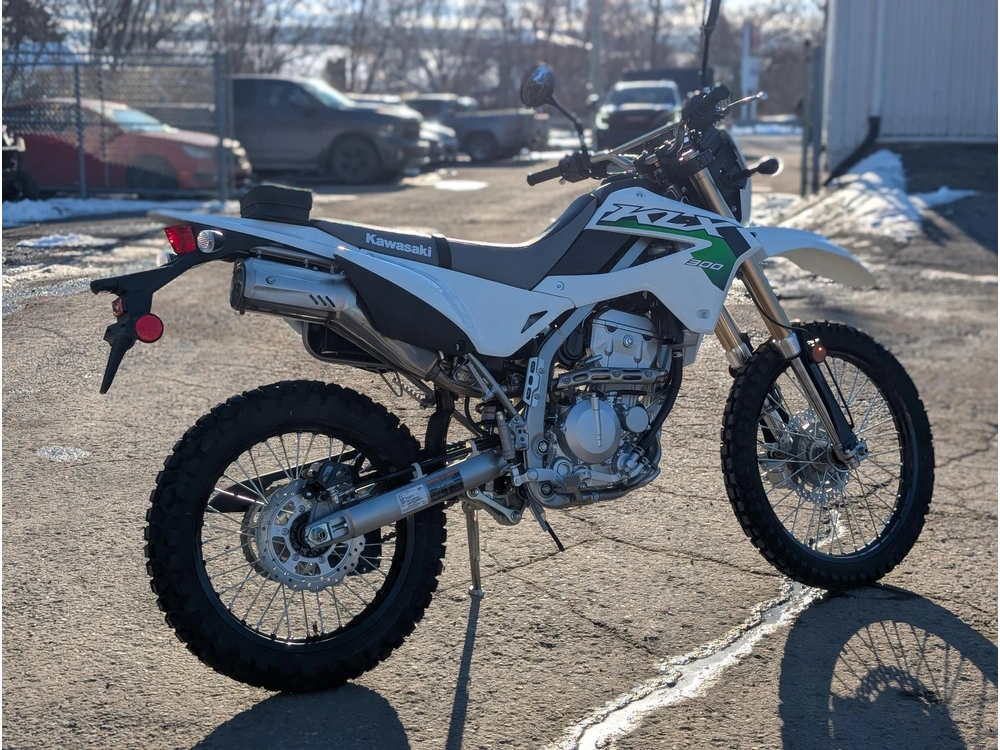 2026 Kawasaki Klx300 Semi Blanc | ⚡ Équivalent Dr-z400s & Honda Xr300 ⚡ | alt