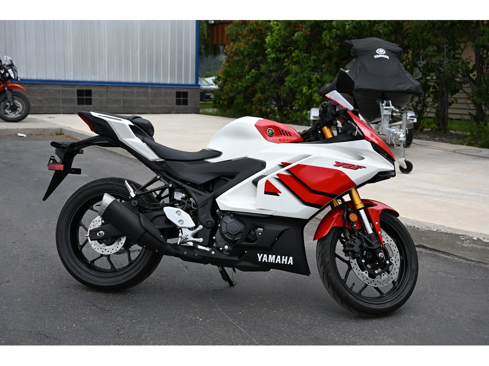 2026 Yamaha Yzf-r3 Abs 70th Anniversary Edition alt