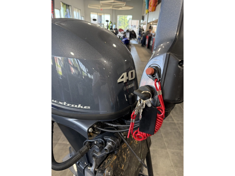 Yamaha F40 Avec Bras 2022 alt