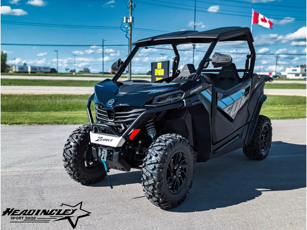 2026 CFMOTO ZFORCE 800 Trail // Nebula Black 