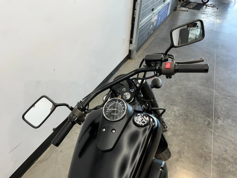 Honda Vt750c2 2015 alt