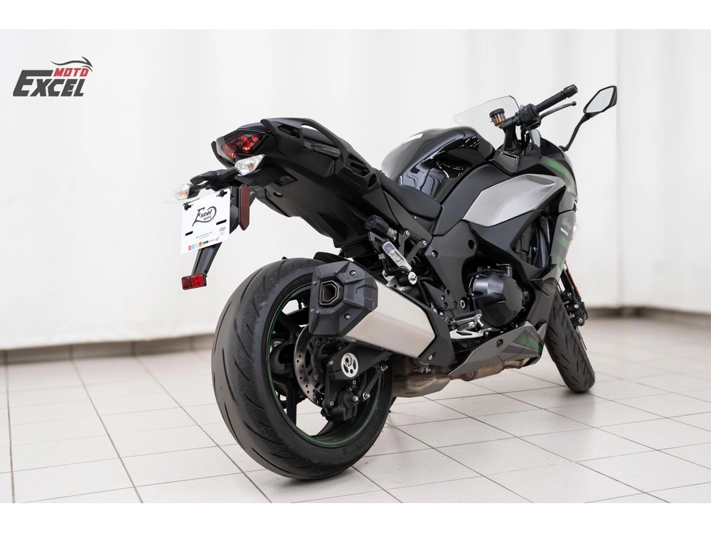 Kawasaki Ninja 1000 2020 alt