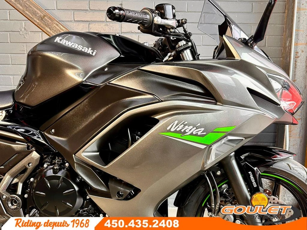 Kawasaki Ninja Ex650 2023 alt
