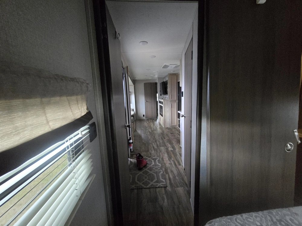 Coachmen Catalina 313dbdsle 2020 alt