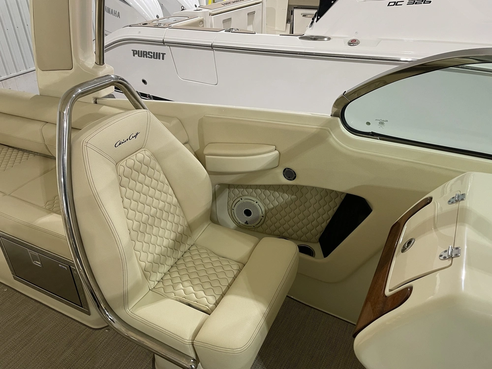 2022 Chris-craft Launch 28 Gt alt