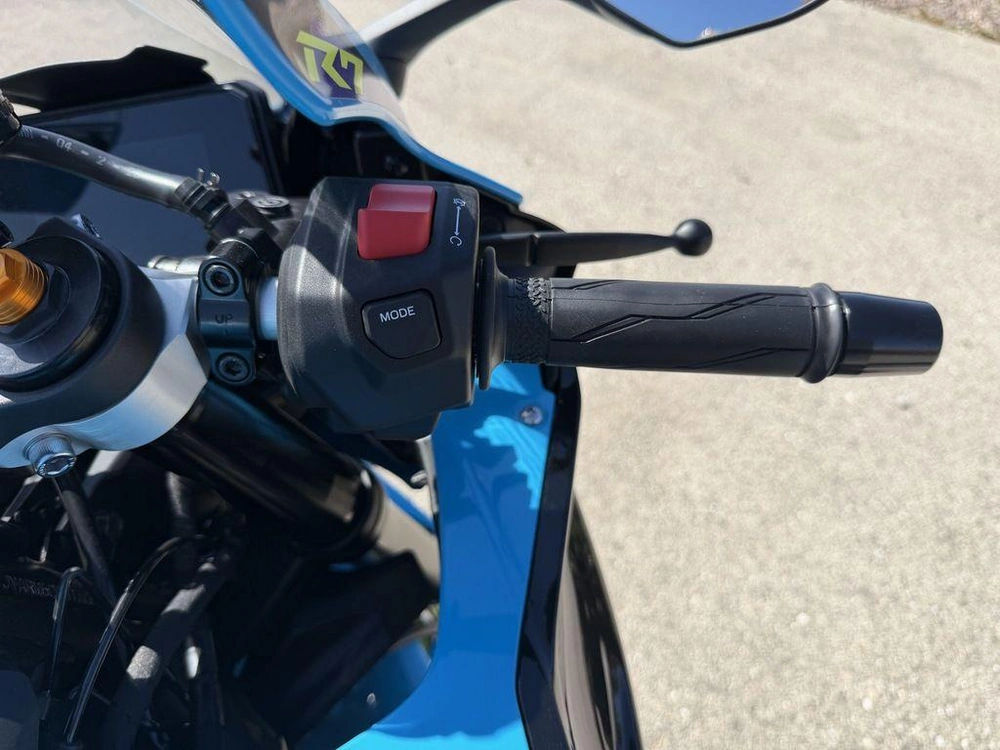 2026 Yamaha Yzf-r7 alt