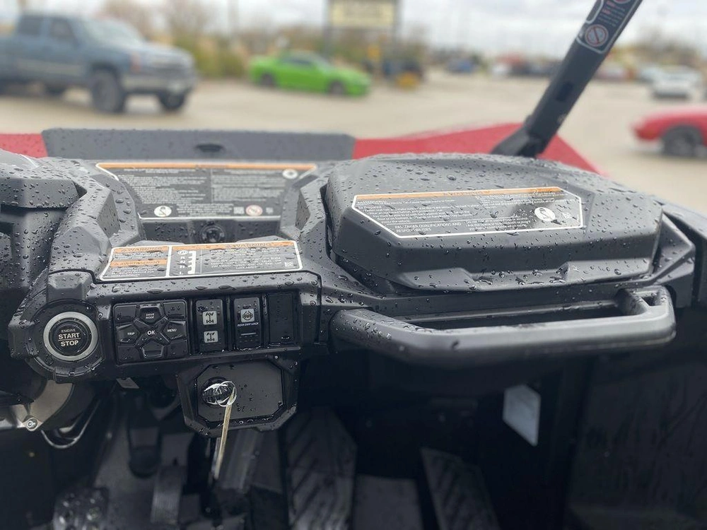2026 Can-am Commander Xt 700 alt