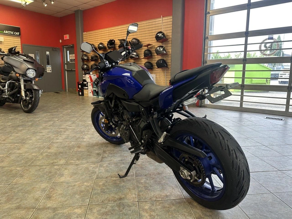 2023 Yamaha Mt-07 alt