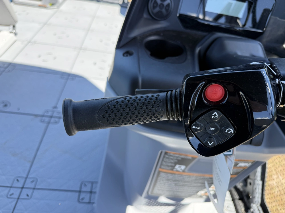 2025 Sea-doo Switch Sport 21 230 alt