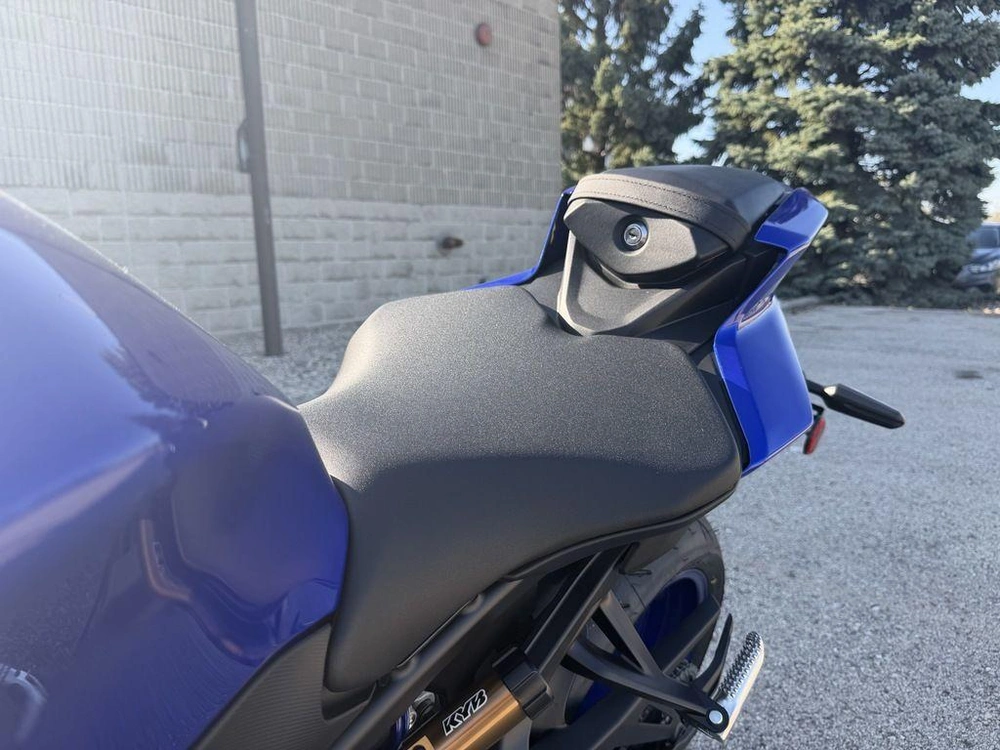 2026 Yamaha Yzf-r9 alt