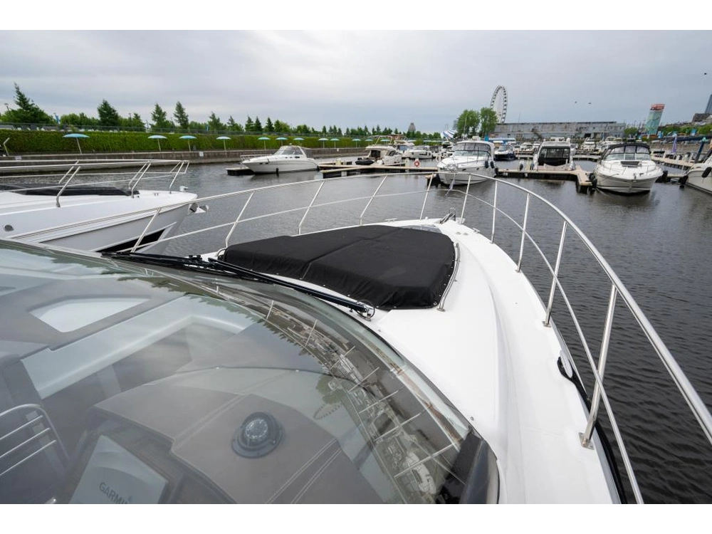 2018 Cruisers Yachts Cantius 45 Diesel - Sur Rendez-vous alt