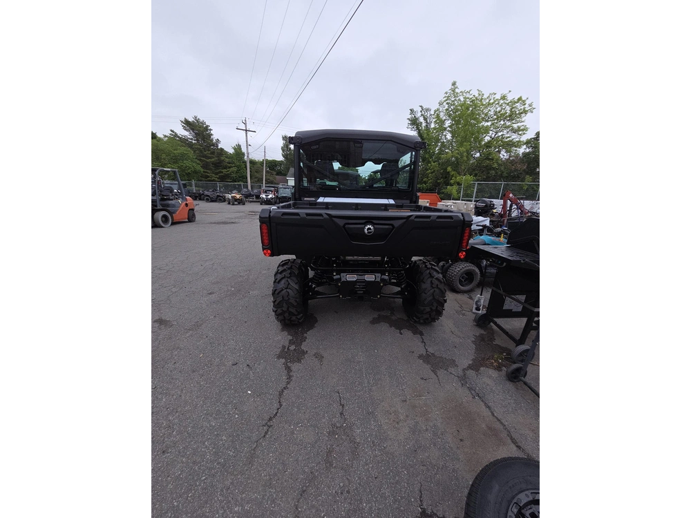 2026 Can-am Defender Dps Cab Hd10