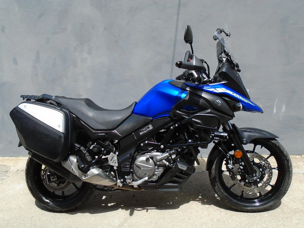 2022 Suzuki Vstrom 650 alt
