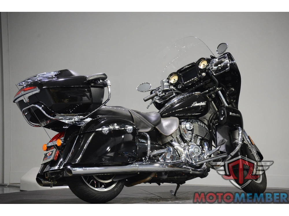 2019 Indian Motorcycle Roadmaster alt