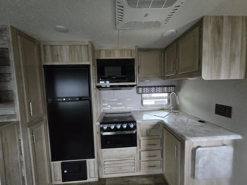 Coachmen Catalina 313dbdsle 2020 alt