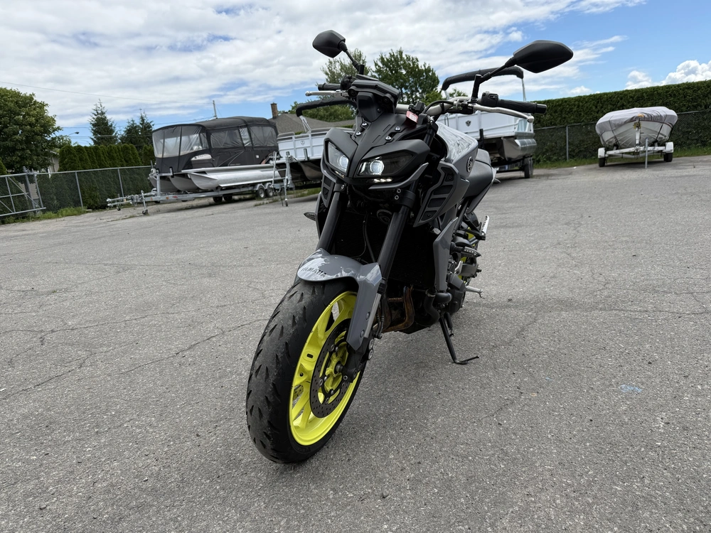 Yamaha Fz 09 (39$ Par Semaine Tx In) 2017 alt