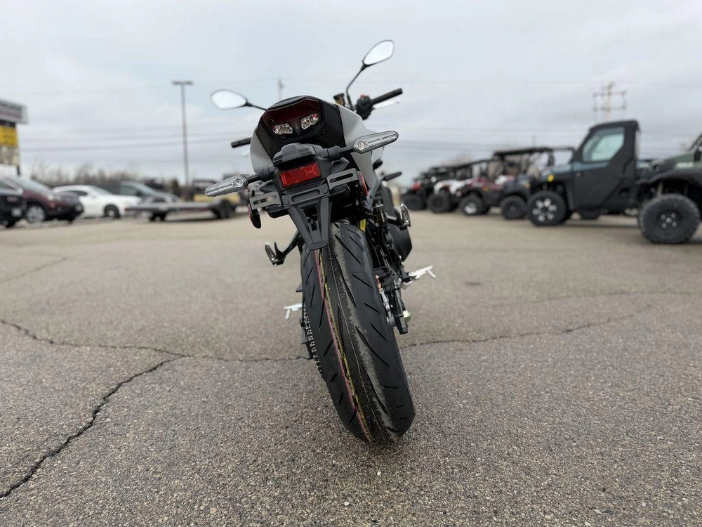 2026 Yamaha Mt-09 alt