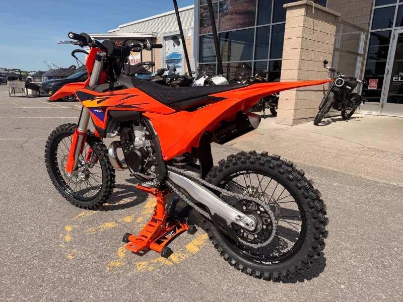 Ktm 250 Sx 2026 alt