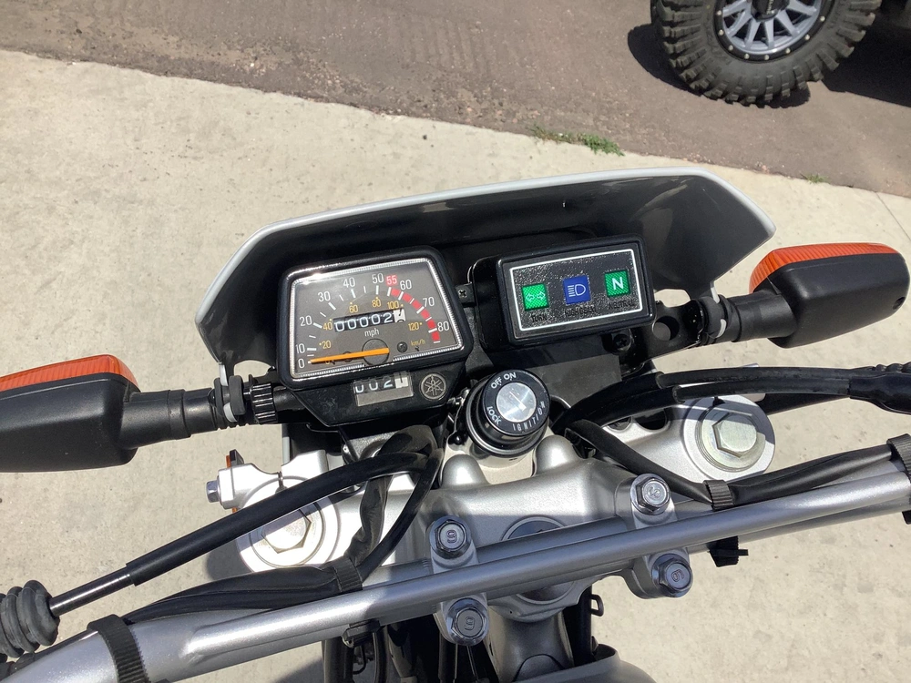 2025 Yamaha Tw200 alt
