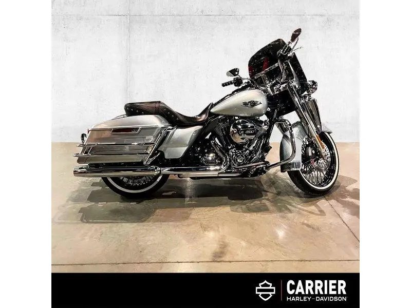 Harley-Davidson Moto Harley-Davidson ROAD KING 2014 2014