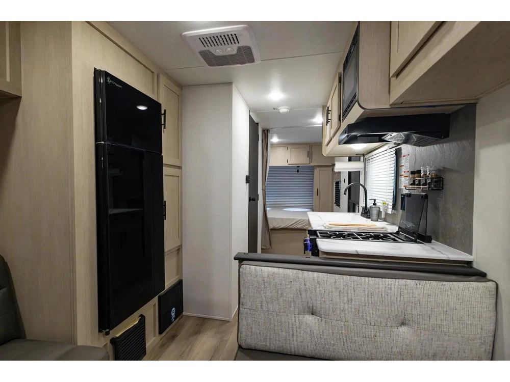 Coachmen Shasta 521 Ck 2026 alt