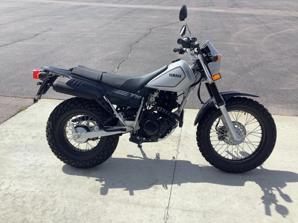 2025 Yamaha Tw200 alt
