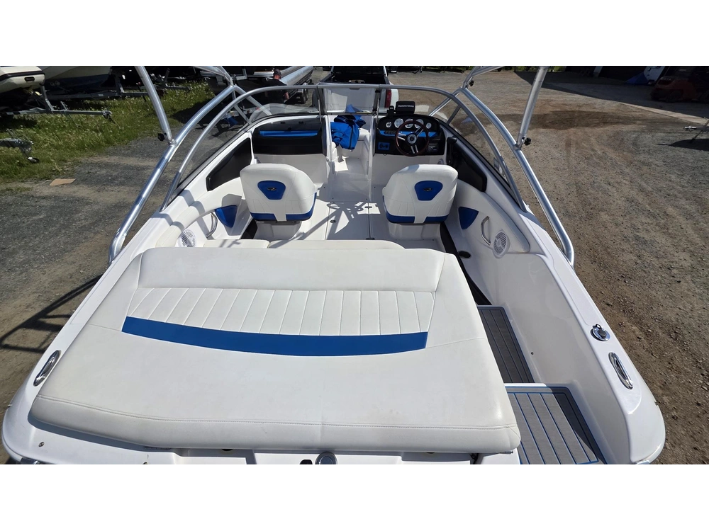 2009 Regal 1900 Esx alt