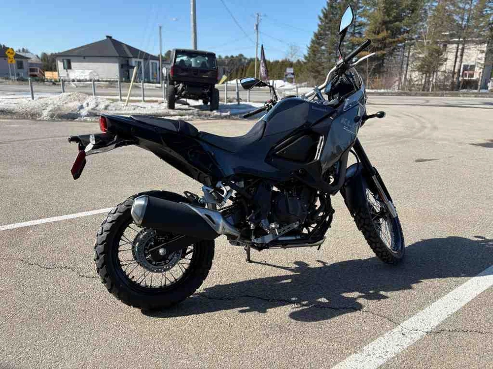 Kawasaki Kle 500 2026 alt