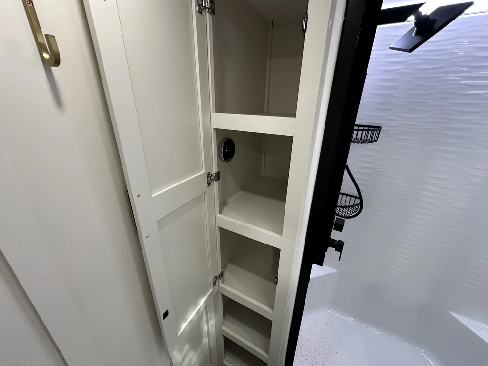 2027 Brinkley Rv Z3100 alt