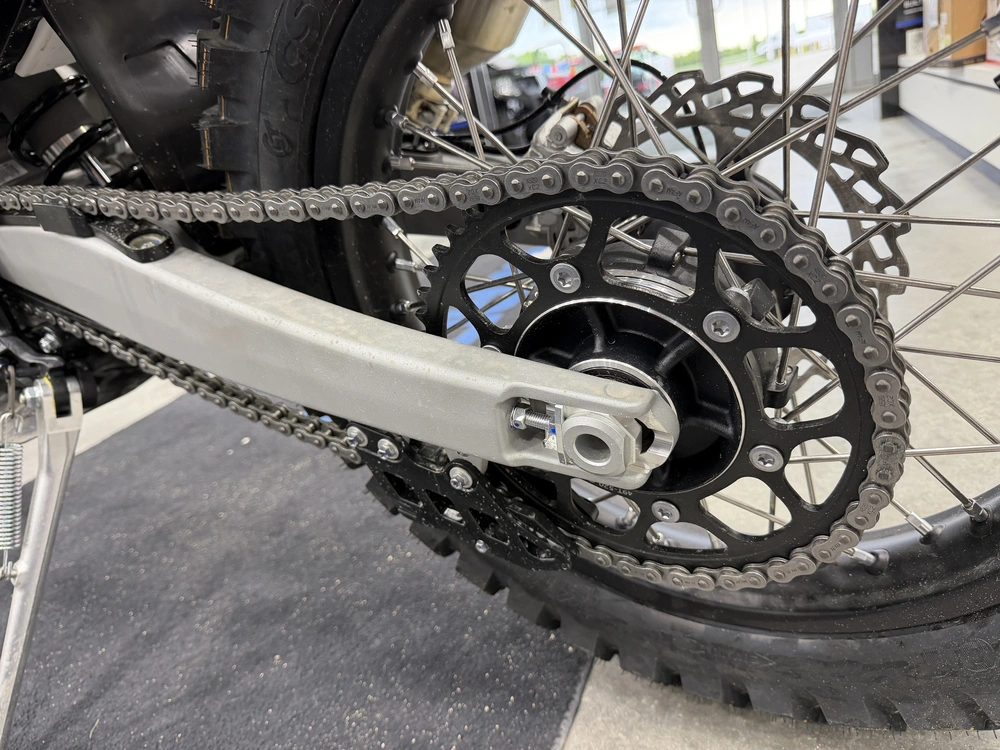 2026 Kove Moto 450 Rally High Seat alt