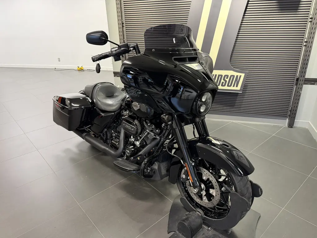 Harley-Davidson FLHXS Street Glide SpecialFLHXS 2021