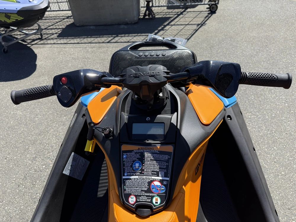 2026 Sea-doo Spark™ 3up Trixx-90 (sound System) alt