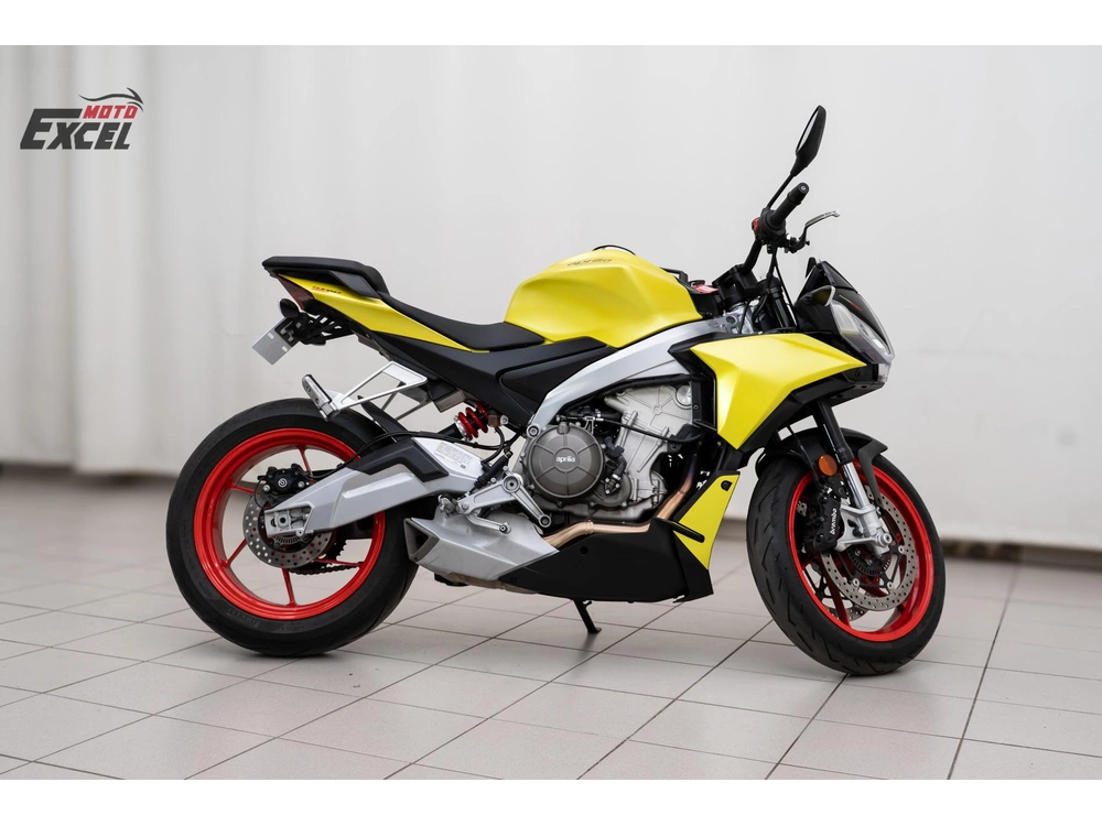 2021 Aprilia Tuono 660 alt