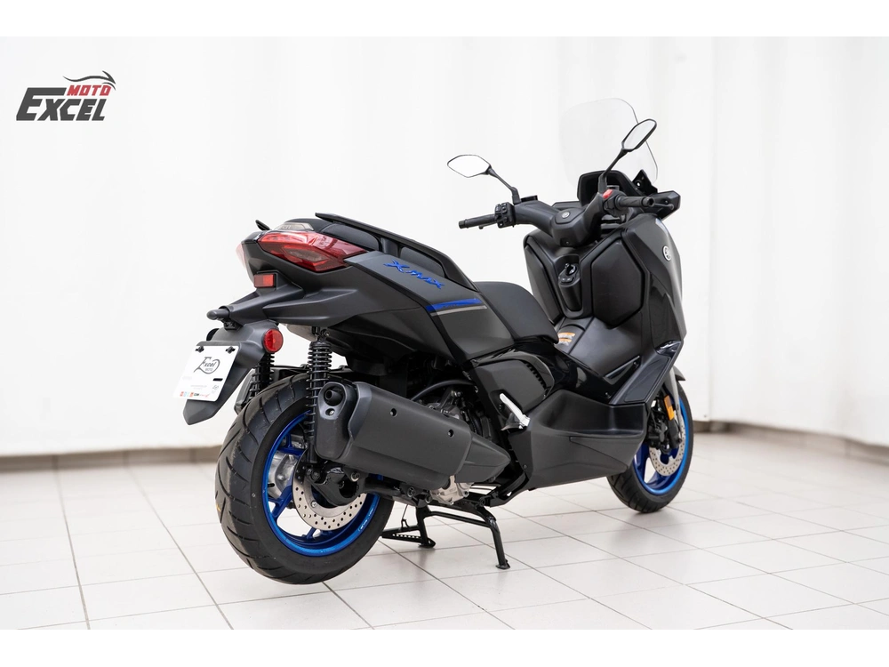 2024 Yamaha Xmax alt