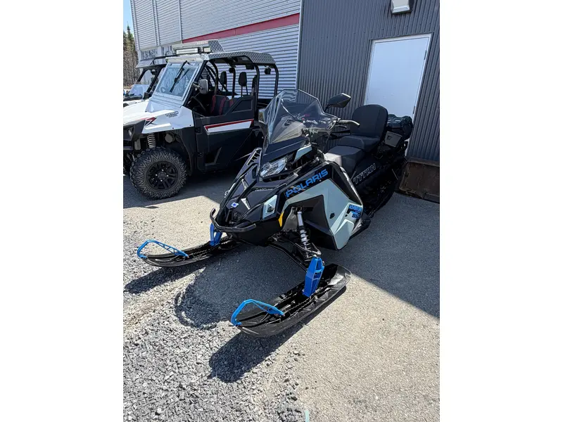 Polaris Polaris Titan Avdenture 800 2026