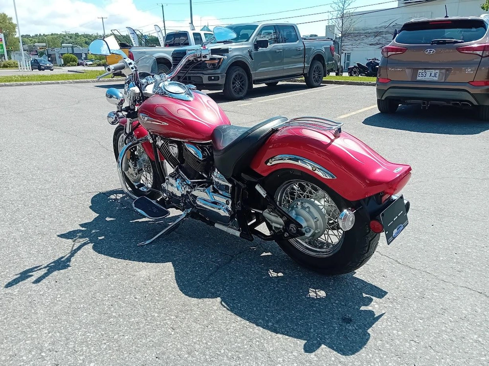 Yamaha Vstar 1100 2006 alt