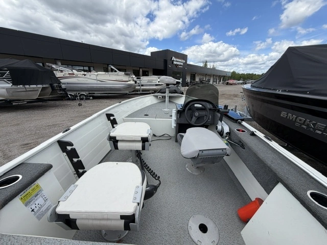 2018 Legend Boats 15 Angler alt