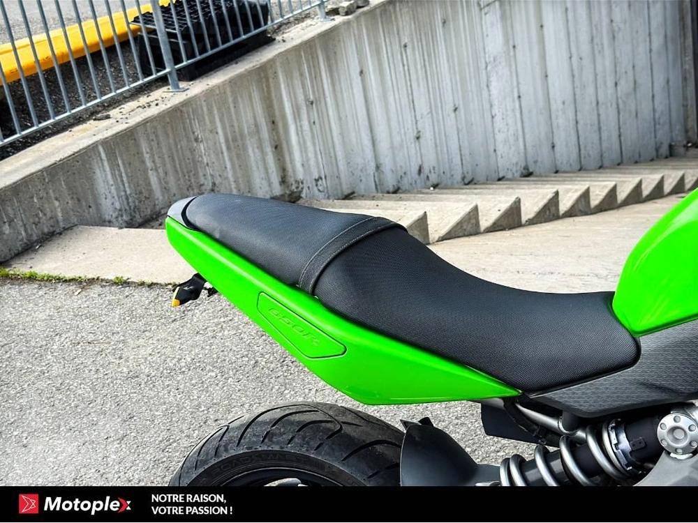 2009 Kawasaki Ninja 650 alt