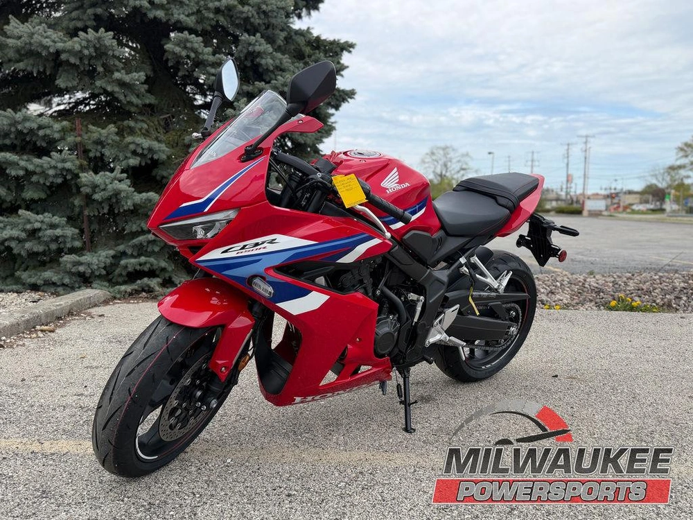 2026 Honda Cbr650r E-clutch alt