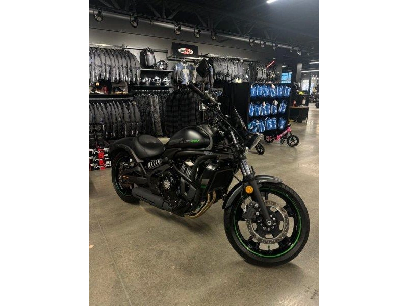 2023 Kawasaki Vulcan En650 alt