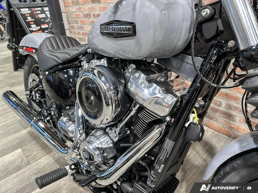 2026 Harley-davidson Street Bob alt