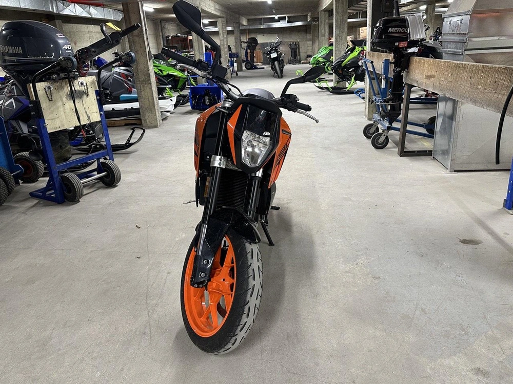 2018 Ktm Duke 690 alt