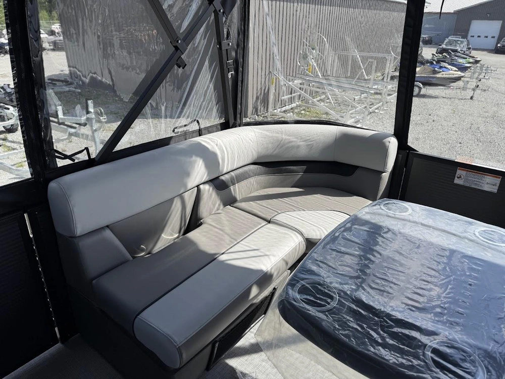 Princecraft Vectra 21rl 2026 alt