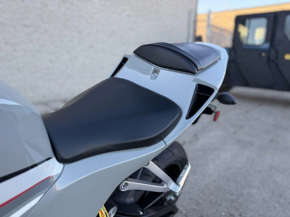 2026 Honda Cbr600rr alt