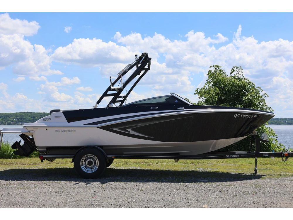 2015 Glastron Gt 205 alt