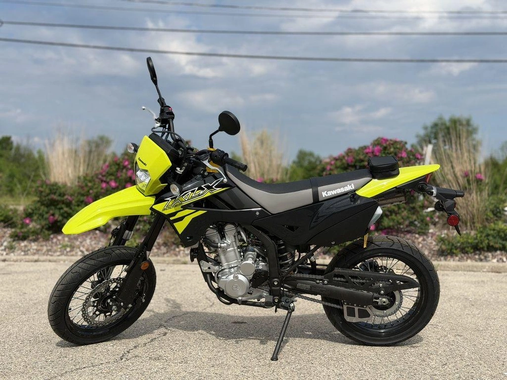 2026 Kawasaki Klx®300sm alt