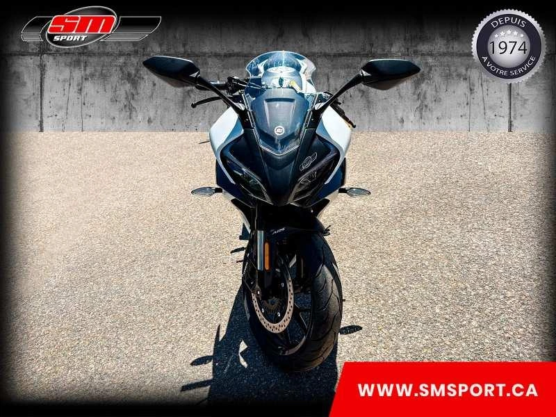 Cfmoto 300 Ss 2024 alt