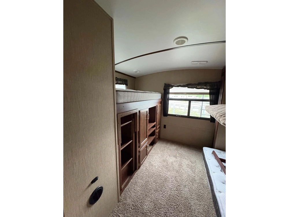 Keystone Rv Outback 2018 alt