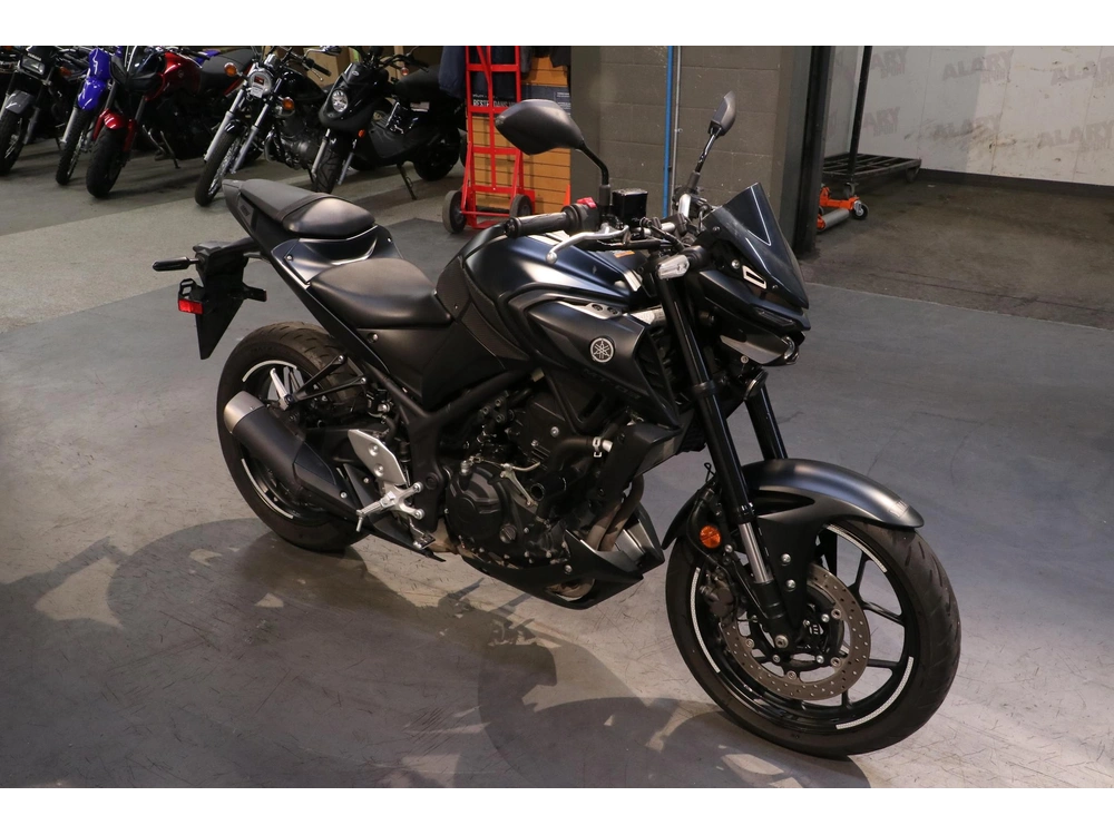 2022 Yamaha Mt-03 alt